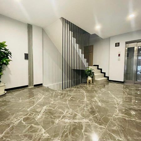 Nona Hotel, Bangkok Makkasan Exterior photo